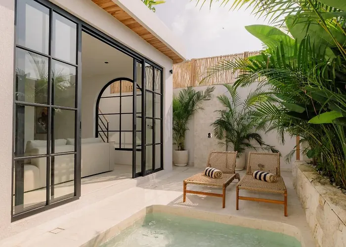 Cabos Villa *